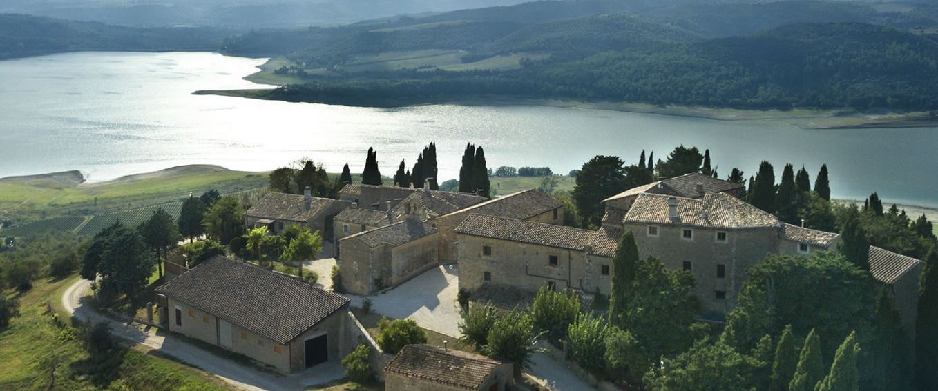 Tenuta di Salviano sits on Lake Corbara
